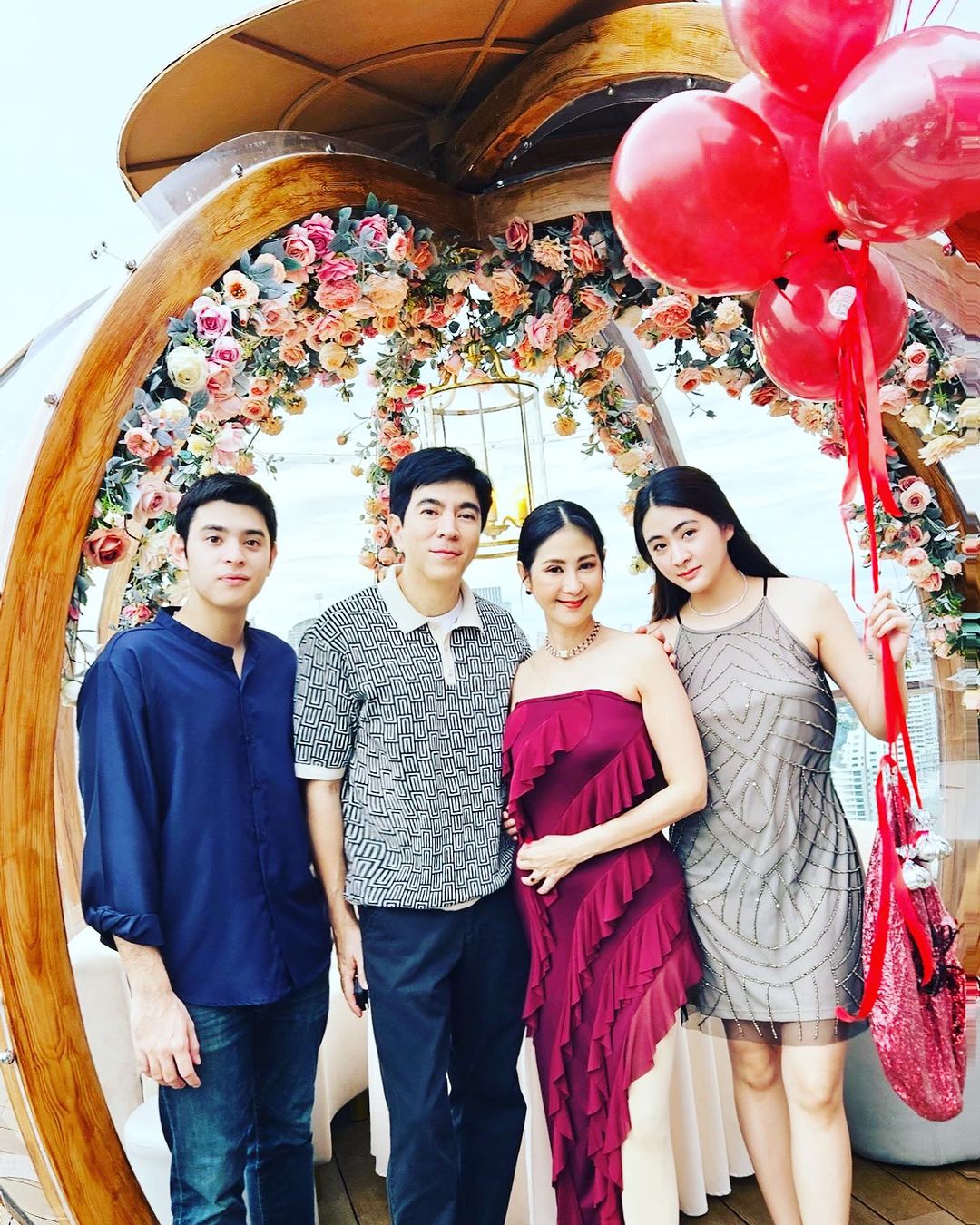 แซม - ยุรนันท์ ภมรมนตรี