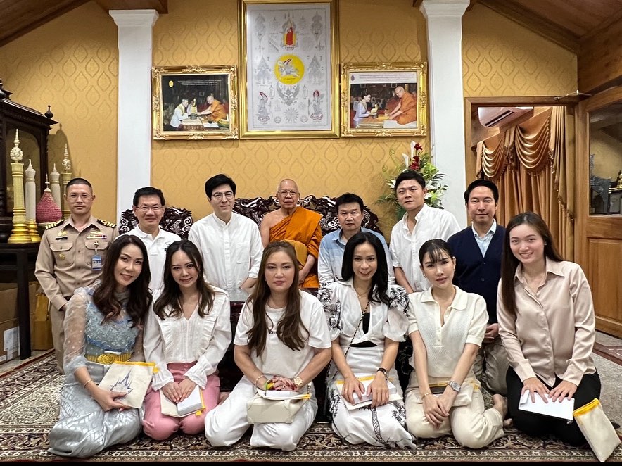 แซม - ยุรนันท์ ภมรมนตรี