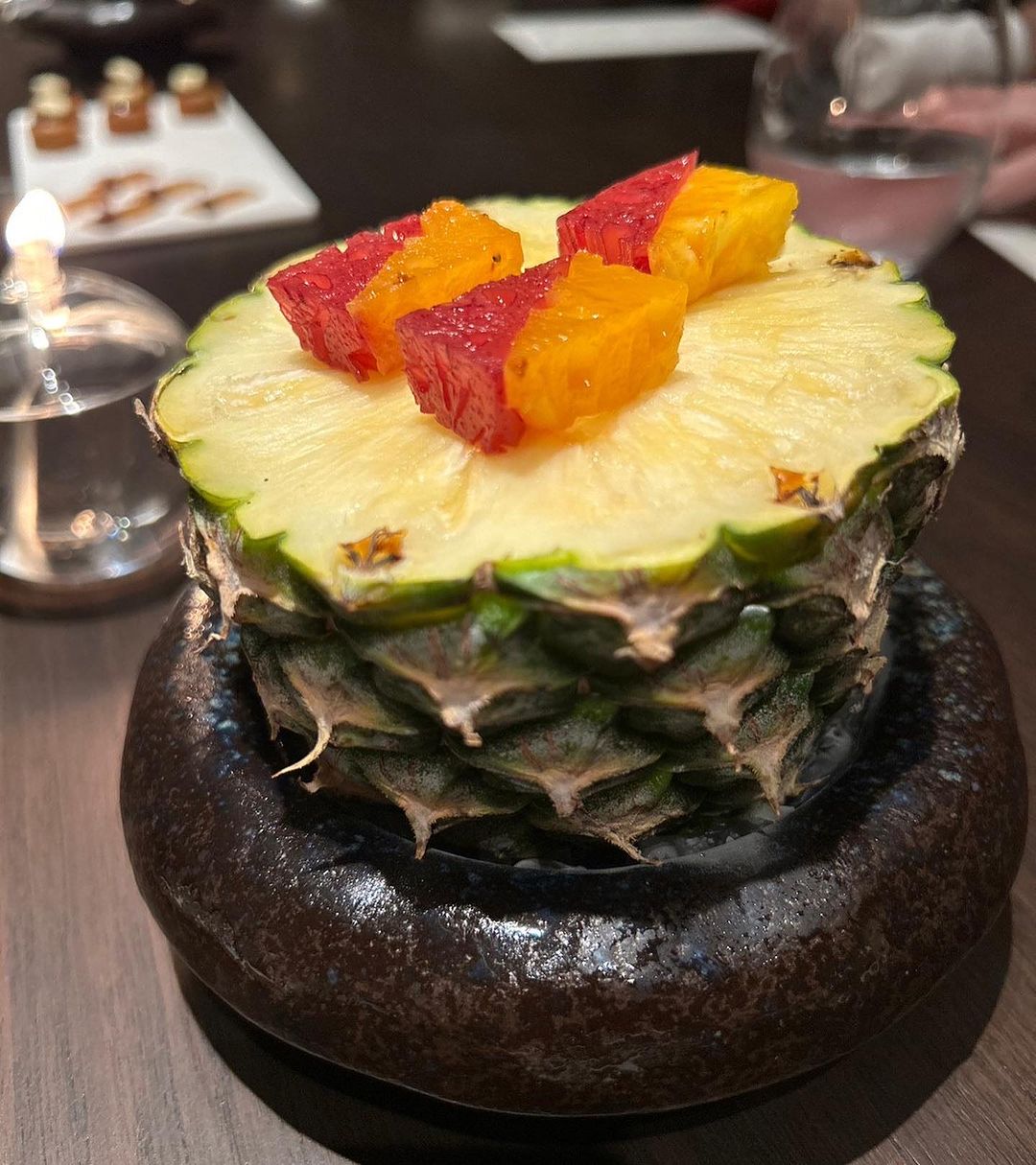 แซม - ยุรนันท์ ภมรมนตรี