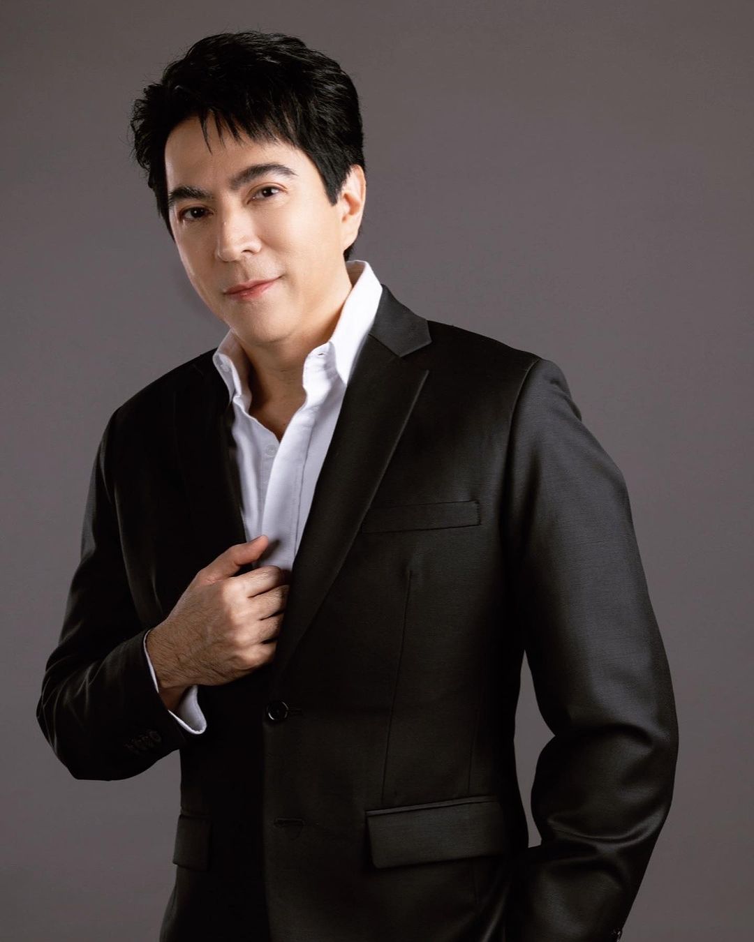 แซม - ยุรนันท์ ภมรมนตรี