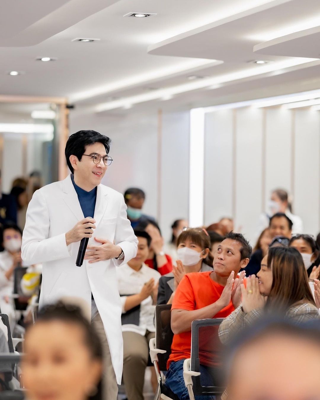 แซม - ยุรนันท์ ภมรมนตรี