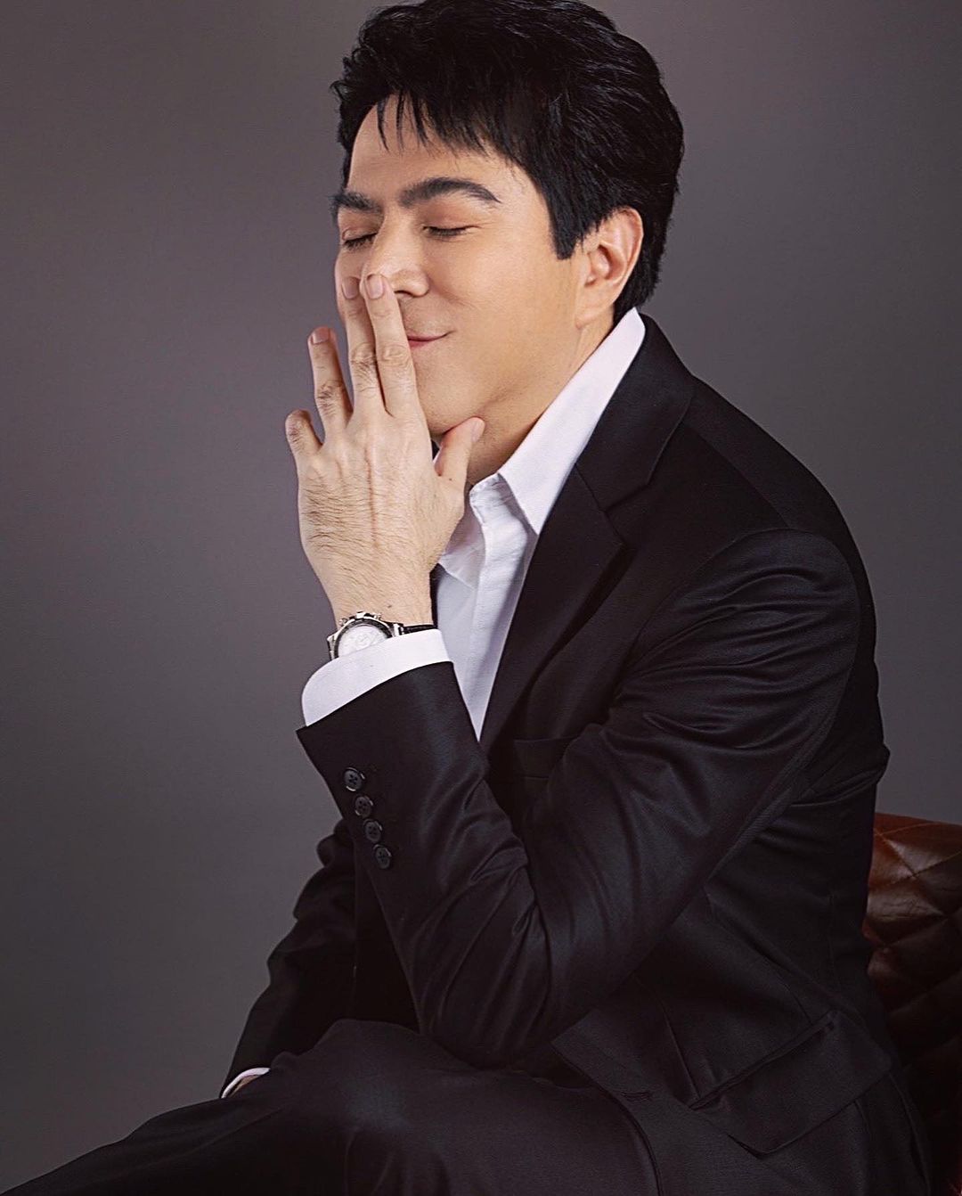 แซม - ยุรนันท์ ภมรมนตรี