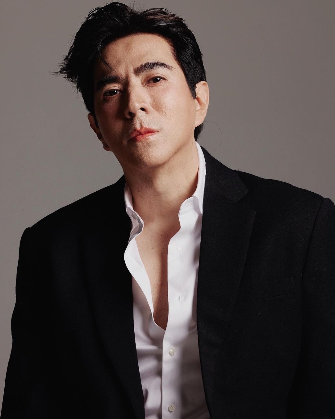 แซม - ยุรนันท์ ภมรมนตรี