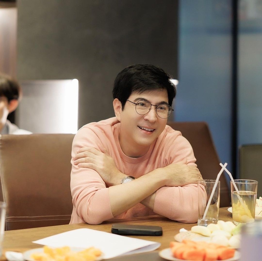 แซม - ยุรนันท์ ภมรมนตรี