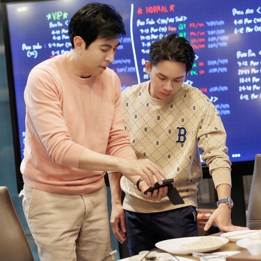 แซม - ยุรนันท์ ภมรมนตรี