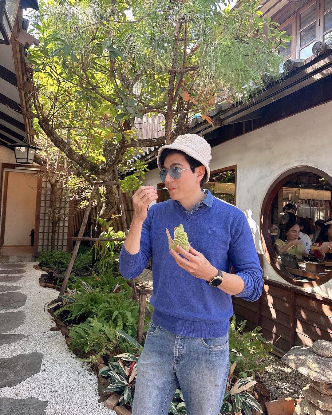 แซม - ยุรนันท์ ภมรมนตรี