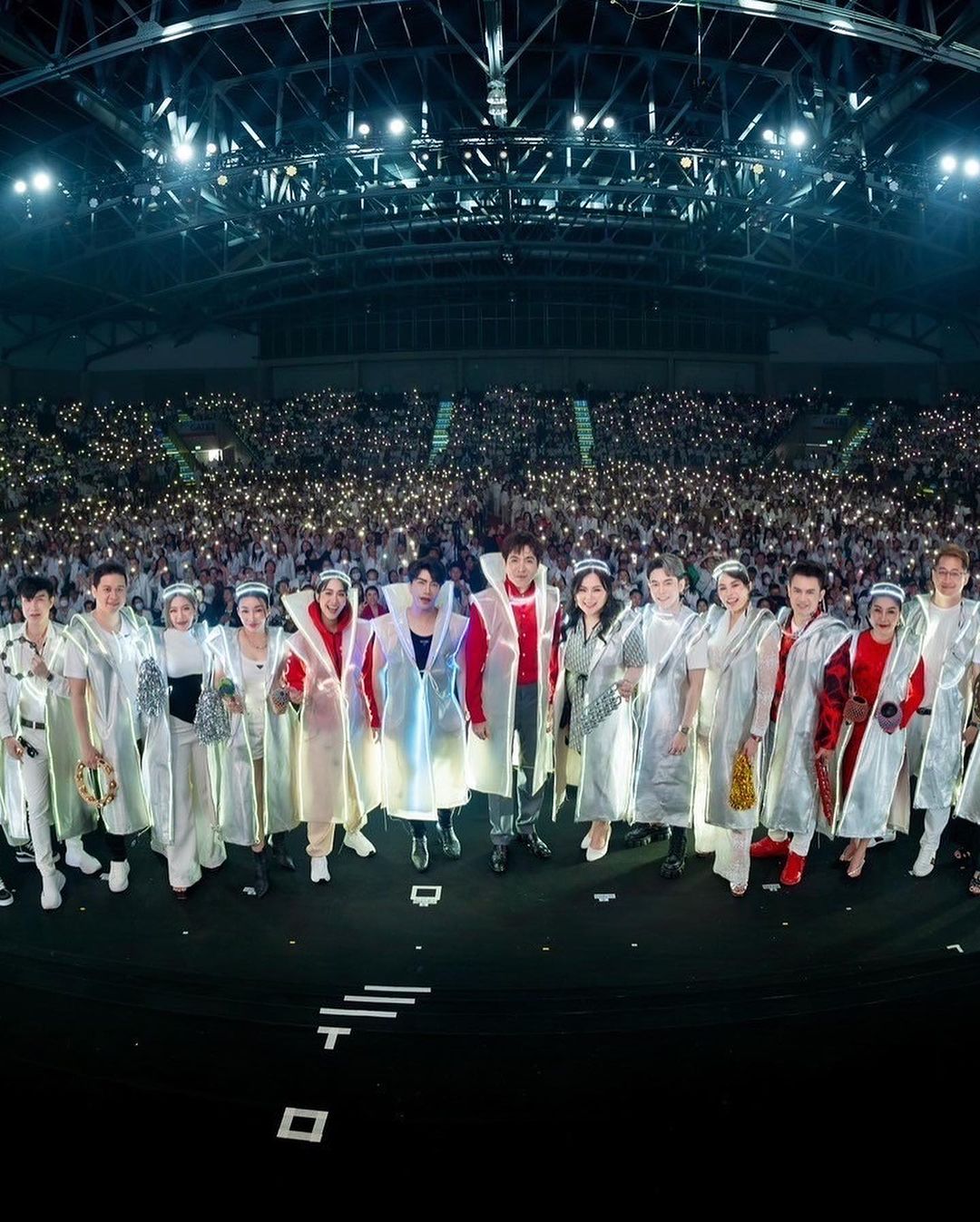 แซม - ยุรนันท์ ภมรมนตรี