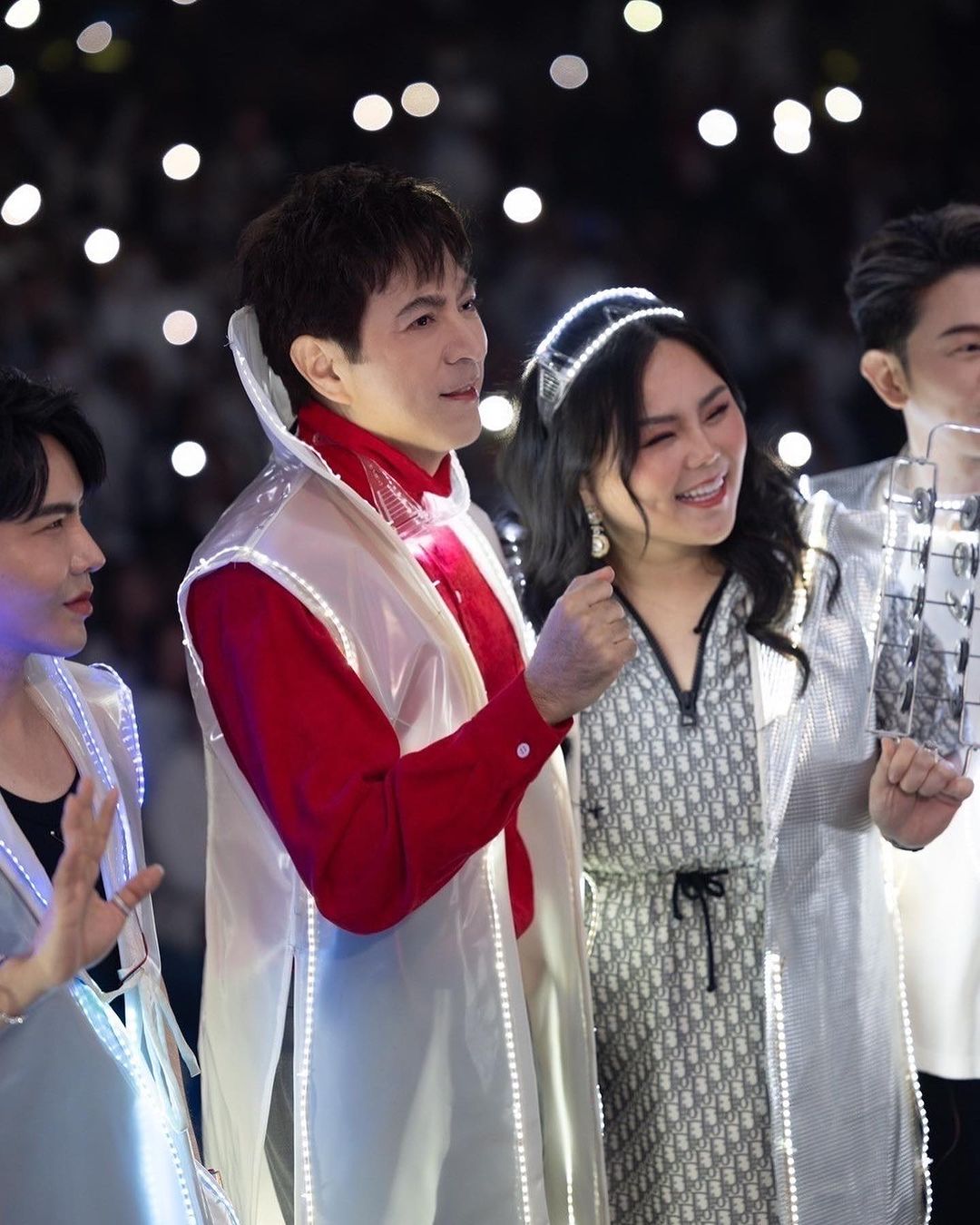 แซม - ยุรนันท์ ภมรมนตรี