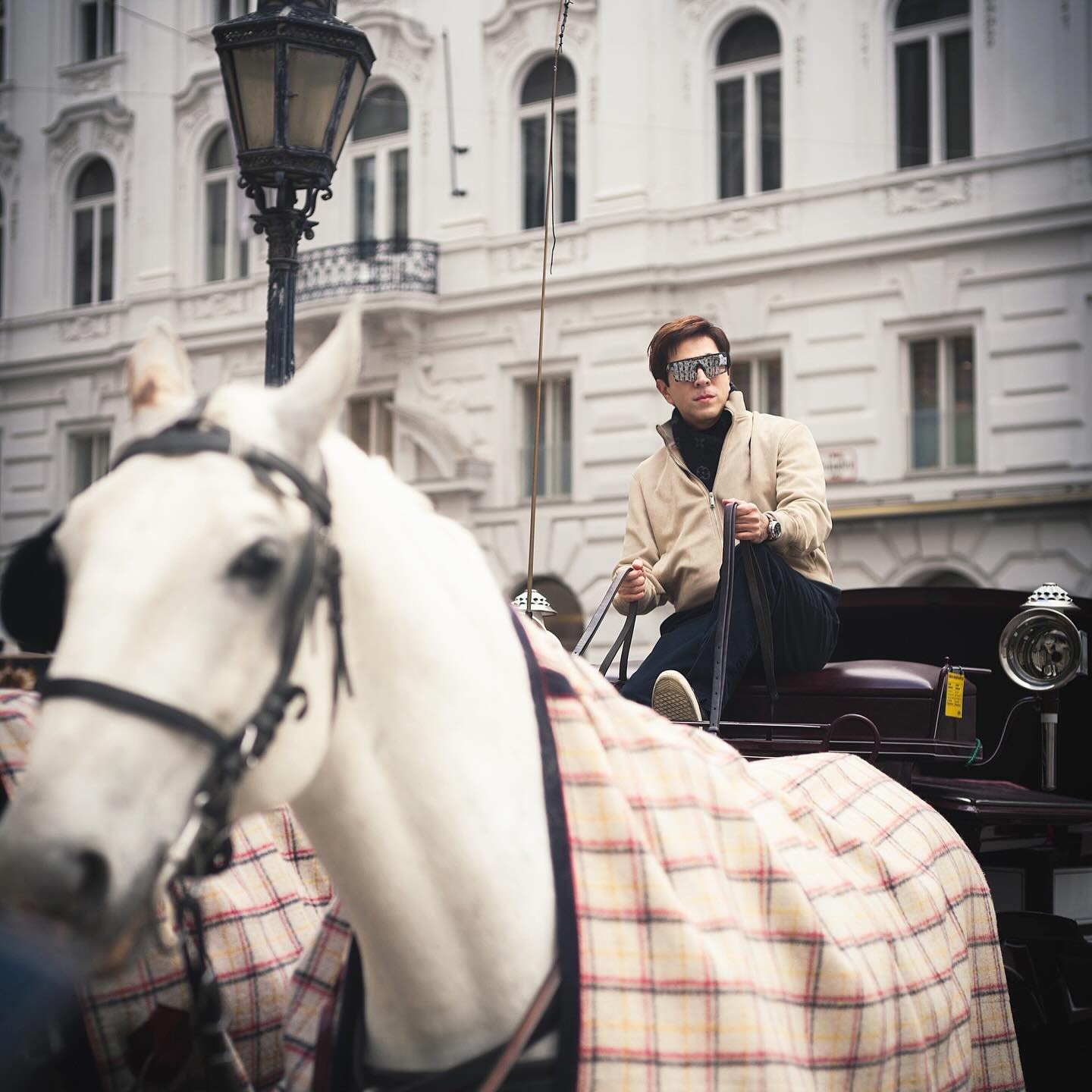 แซม - ยุรนันท์ ภมรมนตรี