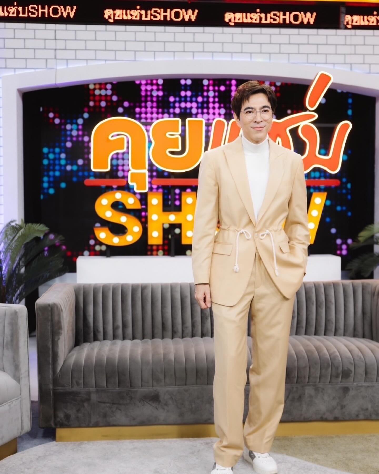 แซม - ยุรนันท์ ภมรมนตรี