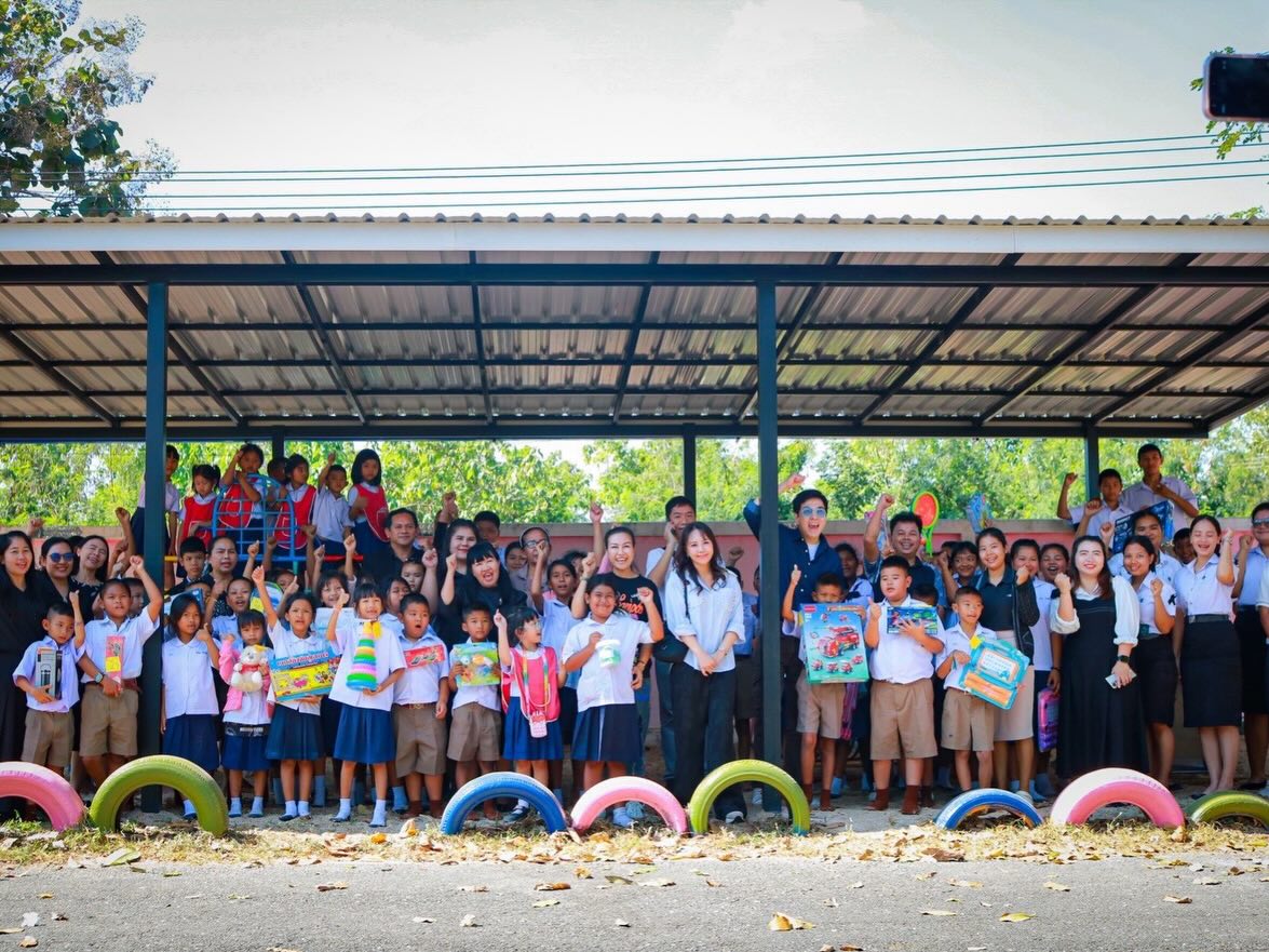 แซม - ยุรนันท์ ภมรมนตรี