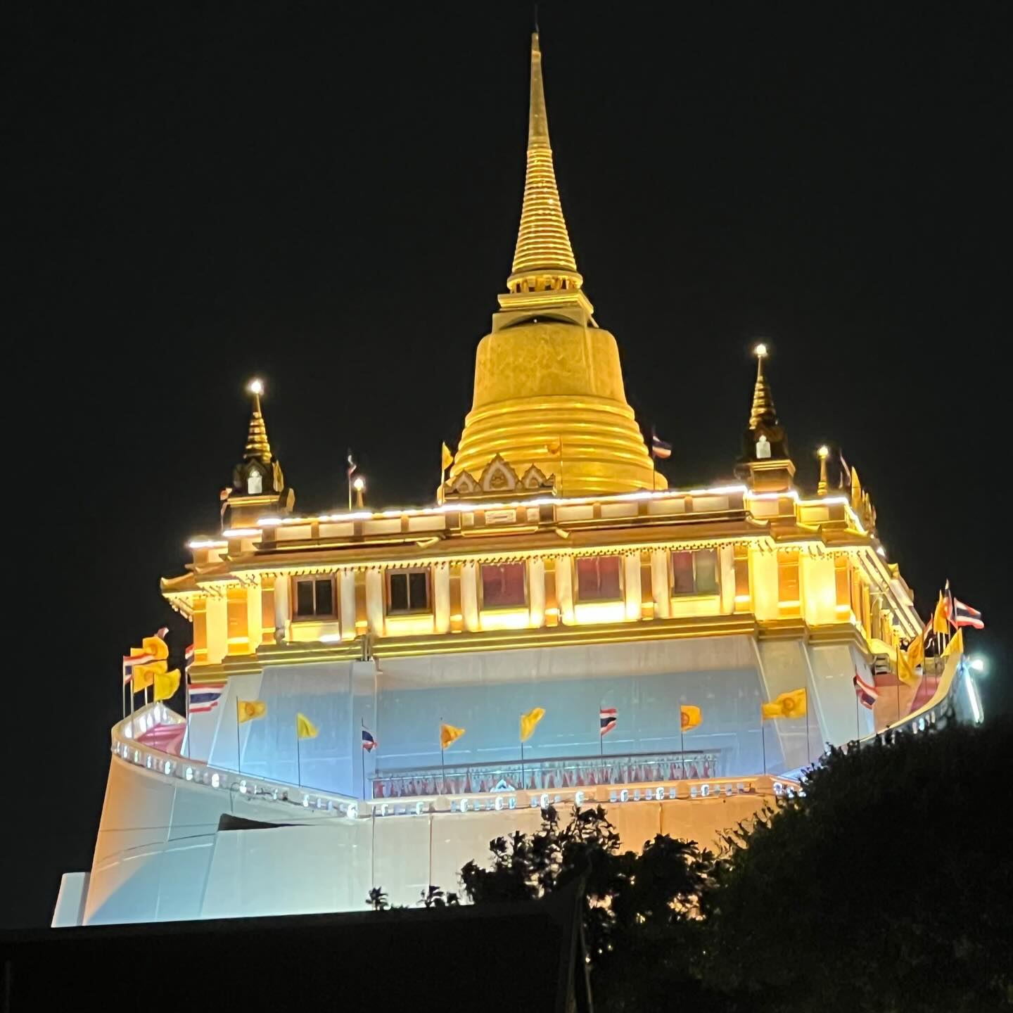 แซม - ยุรนันท์ ภมรมนตรี
