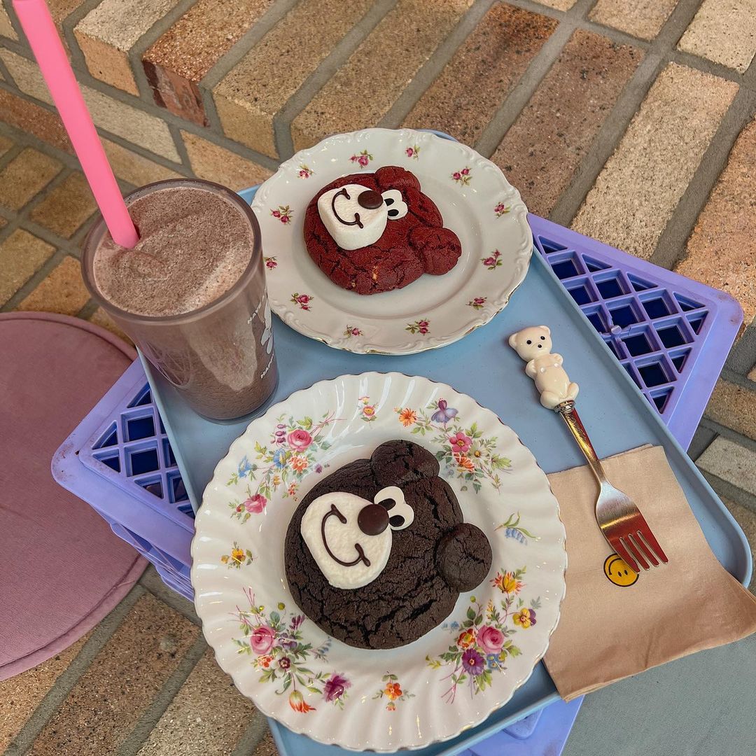 แจมมี่ - ปาณิชดา แสงสุวรรณ