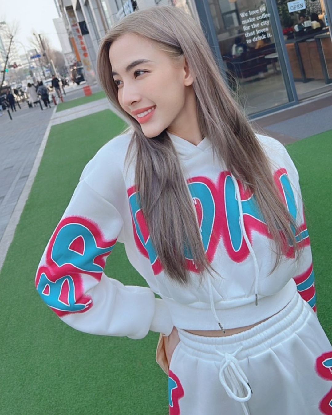 แจมมี่ - ปาณิชดา แสงสุวรรณ