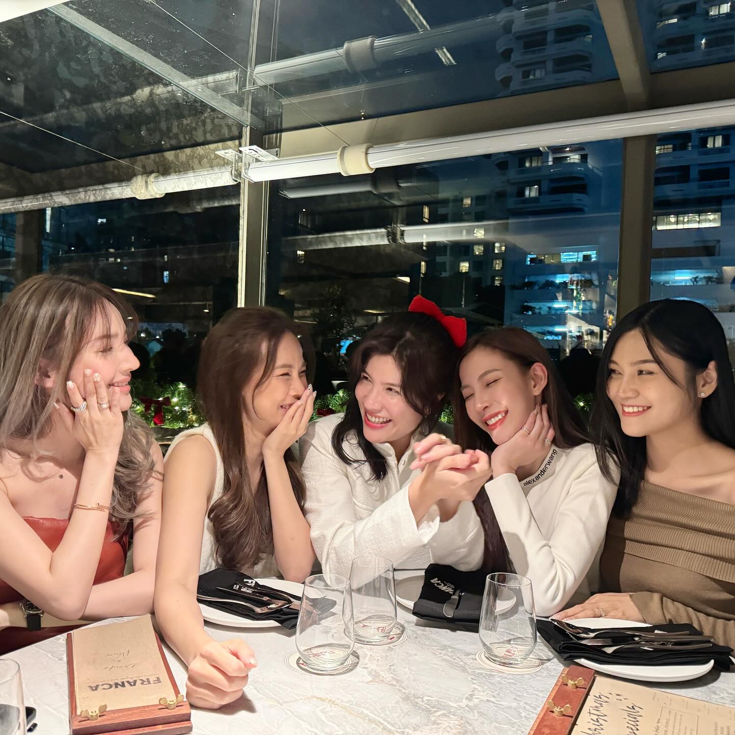 แจมมี่ - ปาณิชดา แสงสุวรรณ