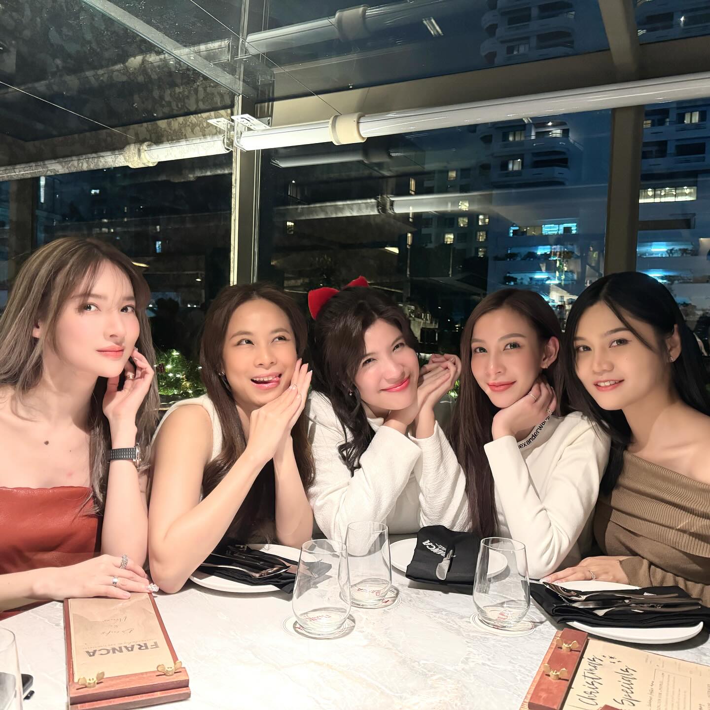 แจมมี่ - ปาณิชดา แสงสุวรรณ