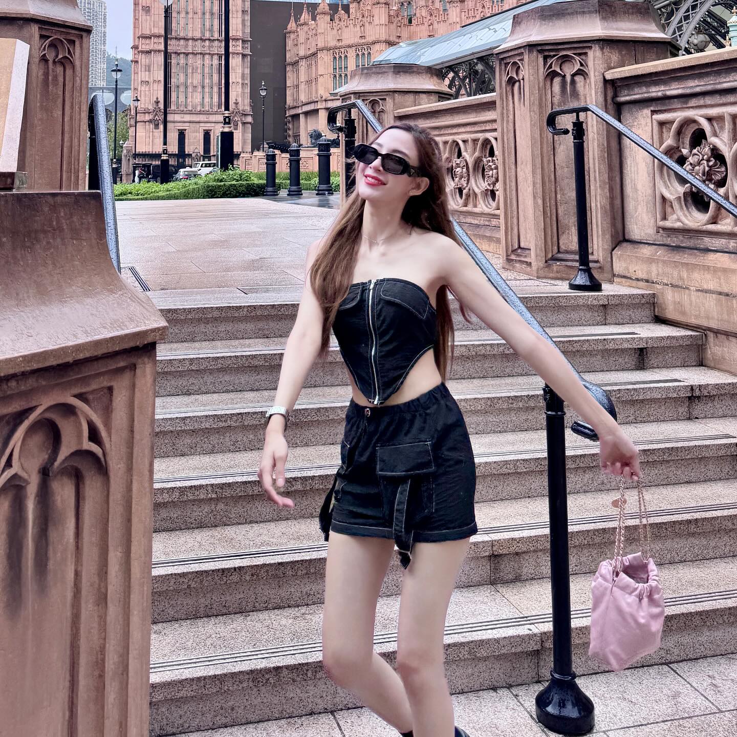 แจมมี่ - ปาณิชดา แสงสุวรรณ