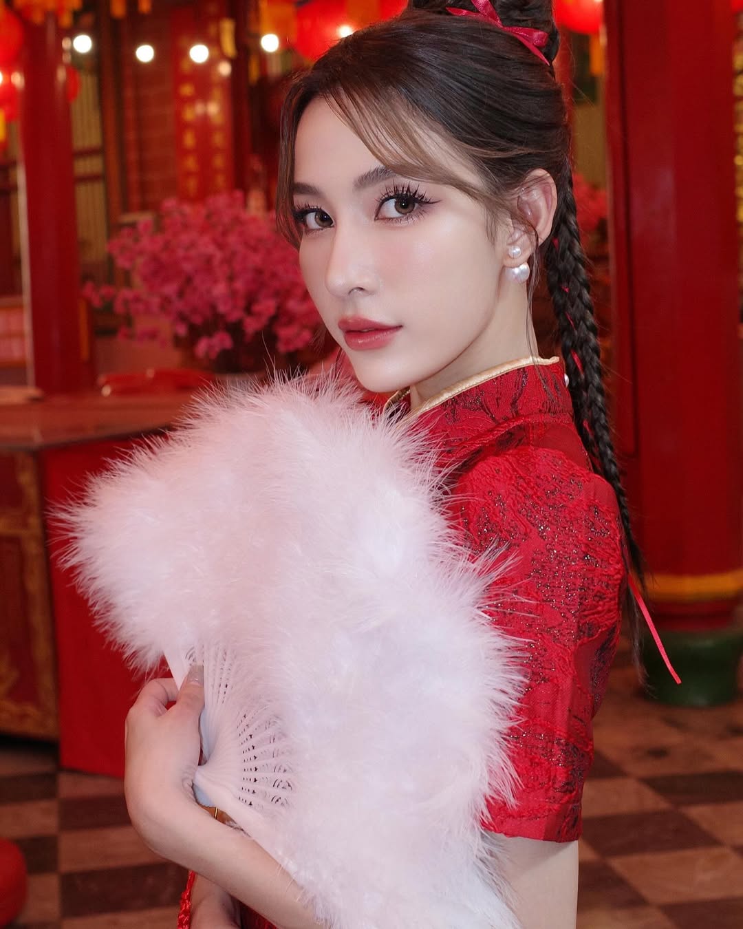 แจมมี่ - ปาณิชดา แสงสุวรรณ