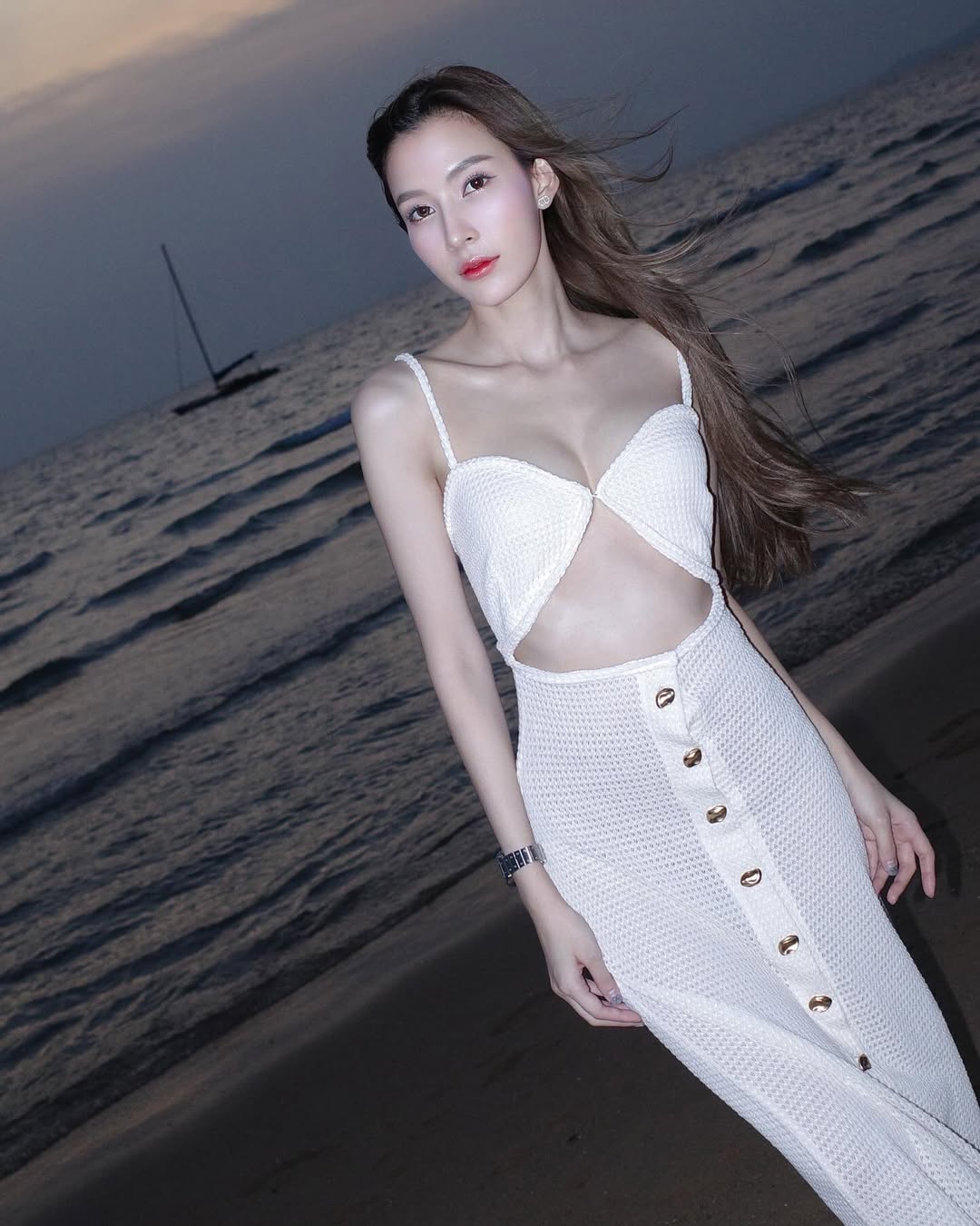 แจมมี่ - ปาณิชดา แสงสุวรรณ