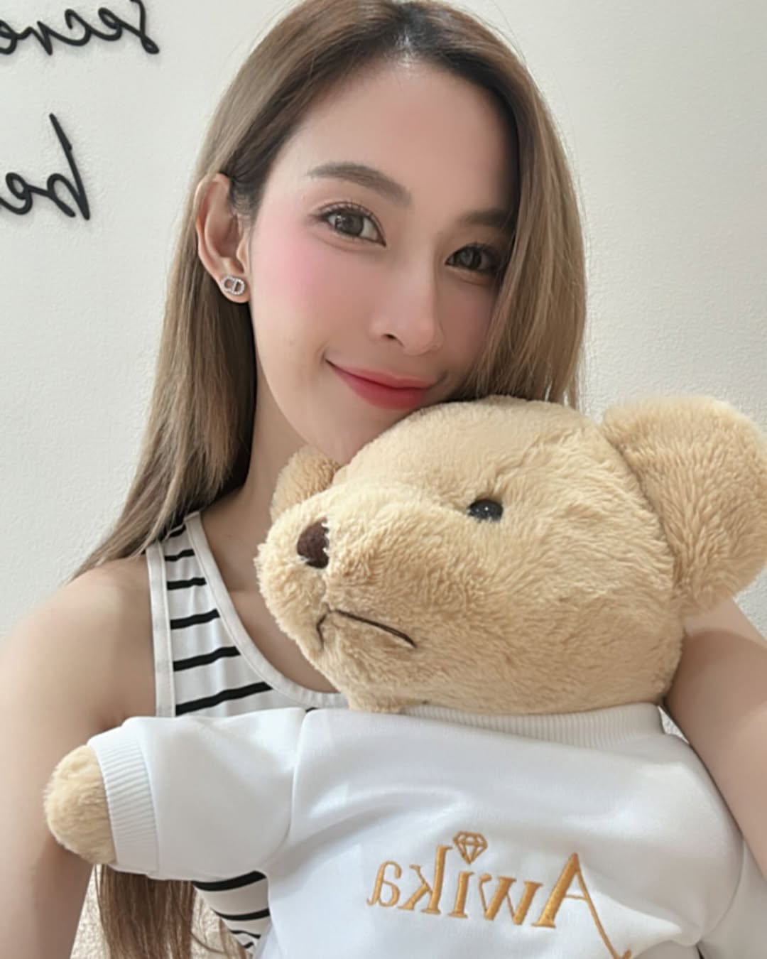 แจมมี่ - ปาณิชดา แสงสุวรรณ