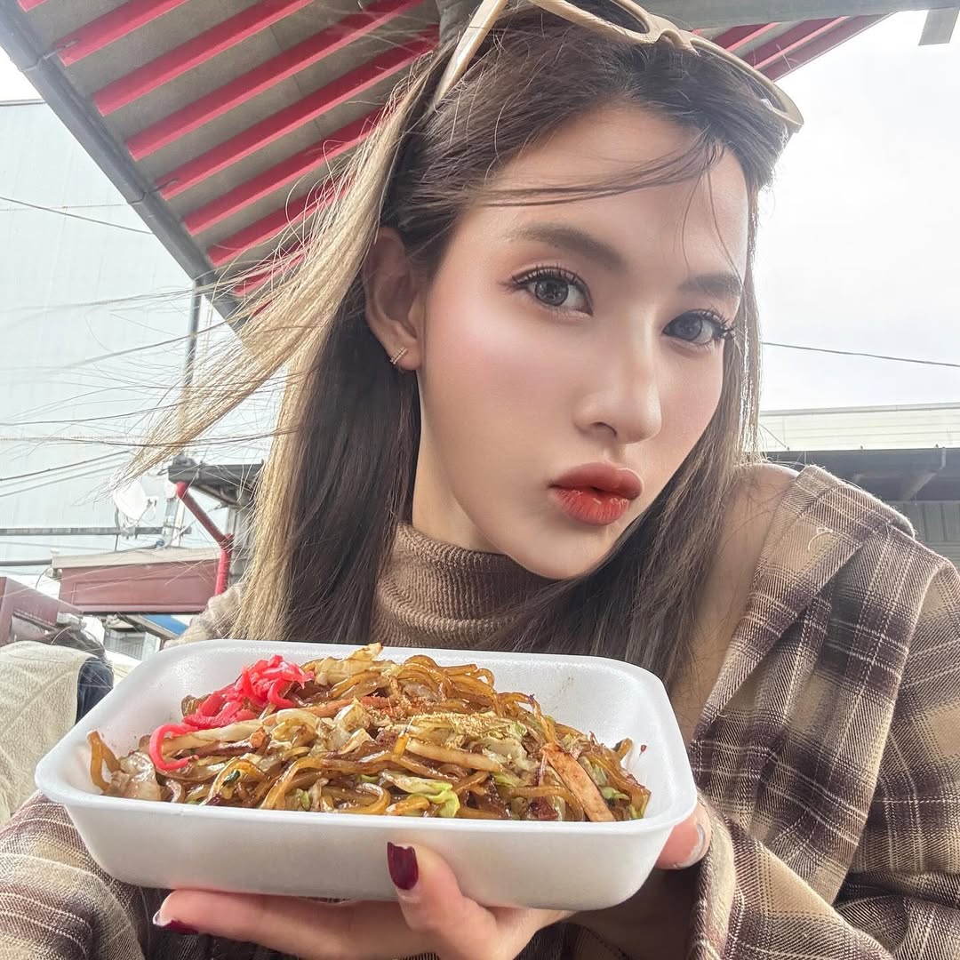 แจมมี่ - ปาณิชดา แสงสุวรรณ