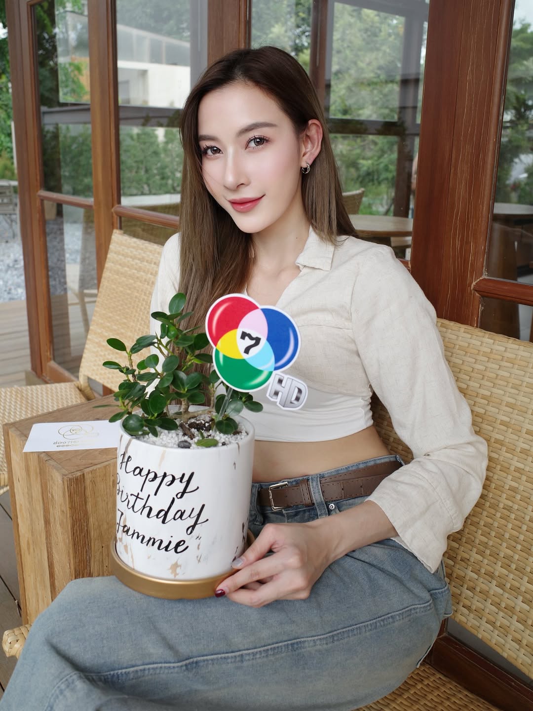 แจมมี่ - ปาณิชดา แสงสุวรรณ