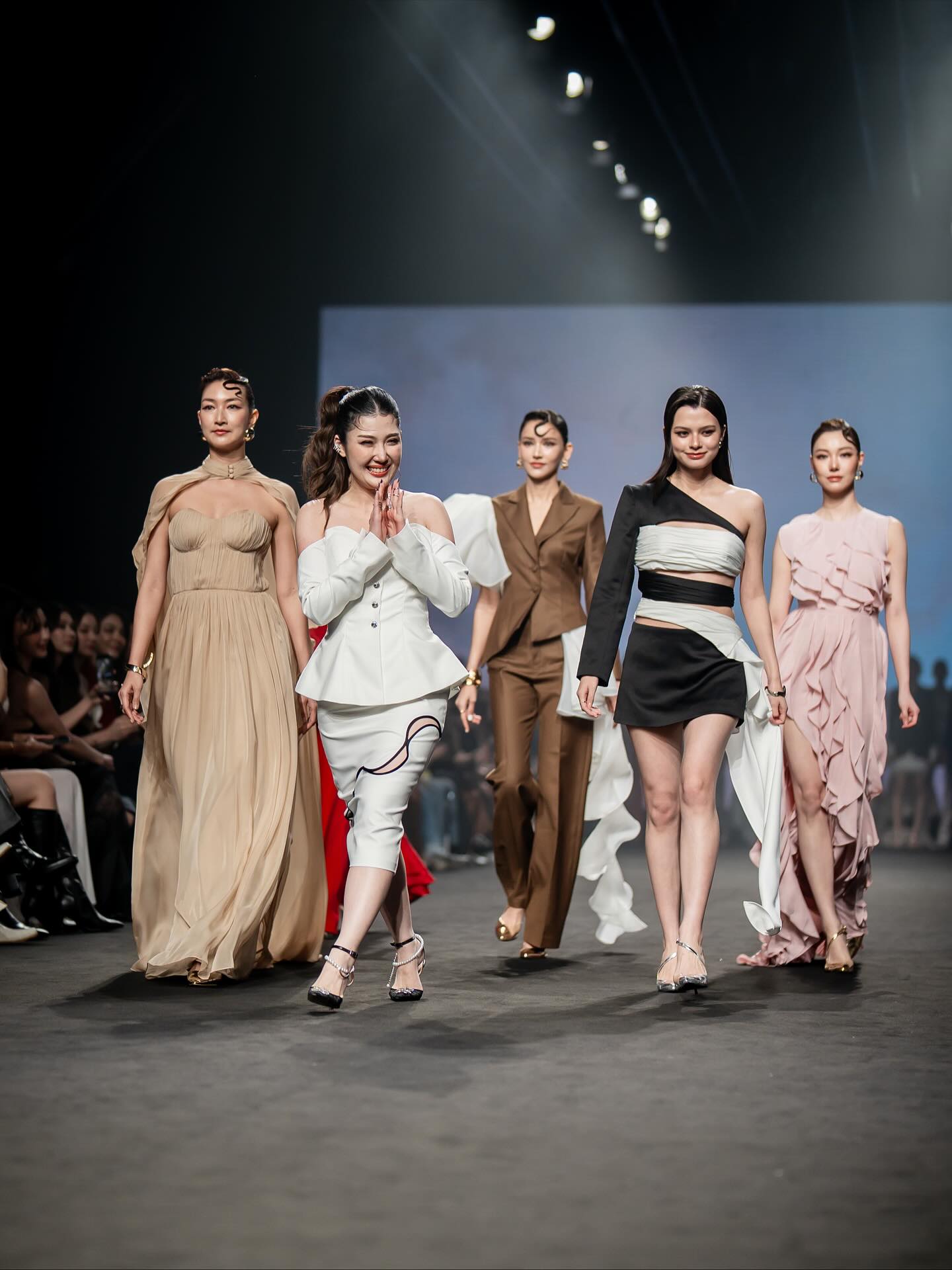 แจมมี่ - ปาณิชดา แสงสุวรรณ