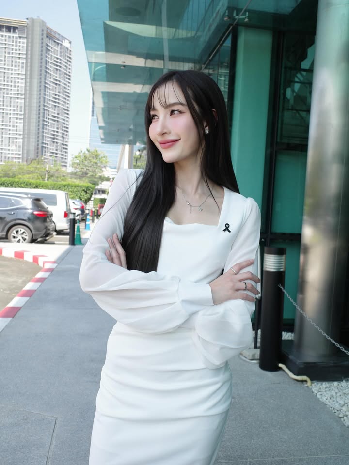 แจมมี่ - ปาณิชดา แสงสุวรรณ