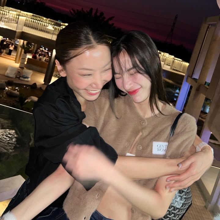 แจมมี่ - ปาณิชดา แสงสุวรรณ