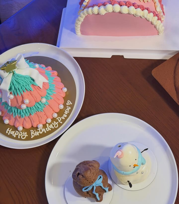 แจมมี่ - ปาณิชดา แสงสุวรรณ