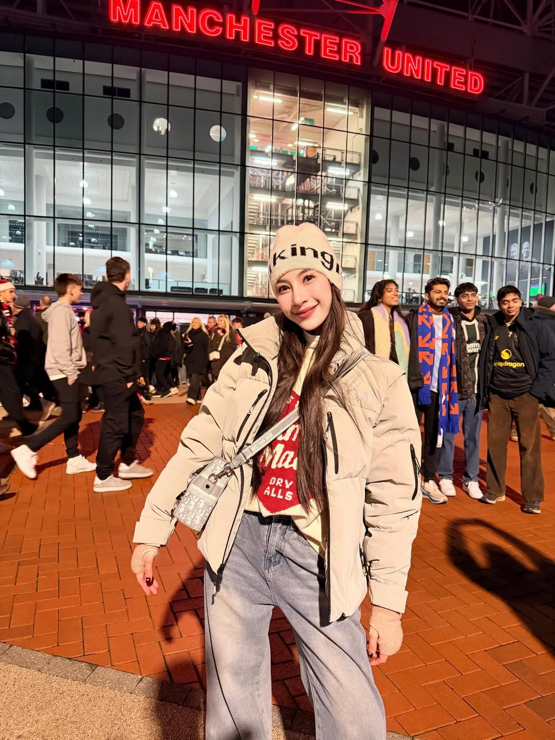 แจมมี่ - ปาณิชดา แสงสุวรรณ