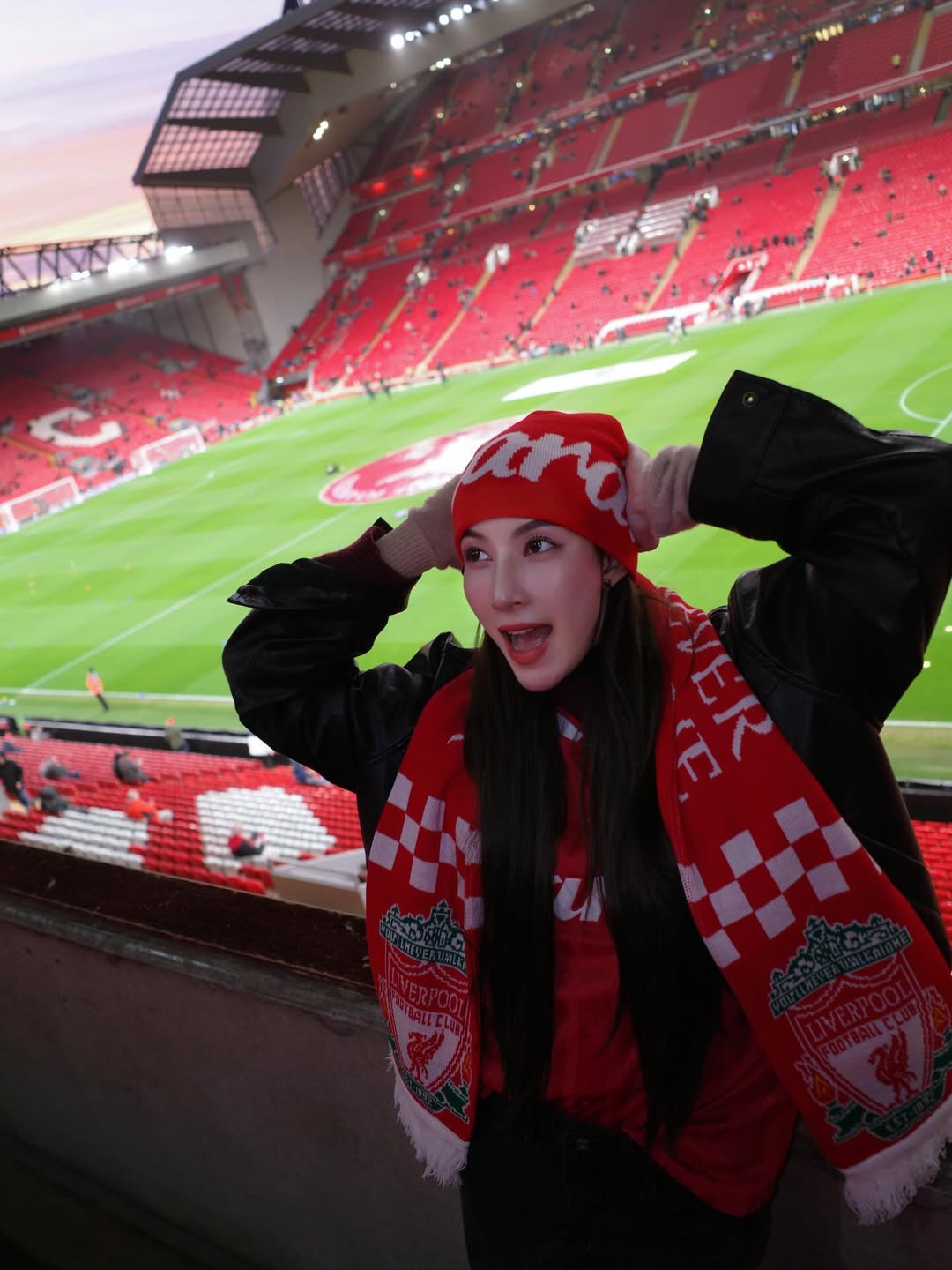 แจมมี่ - ปาณิชดา แสงสุวรรณ