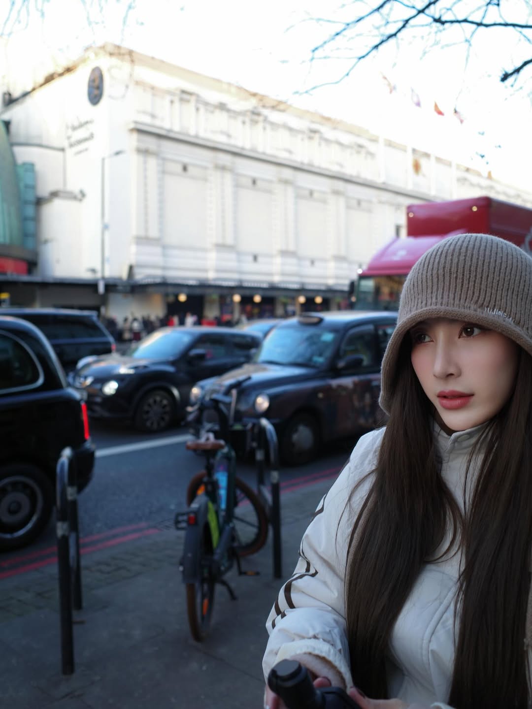 แจมมี่ - ปาณิชดา แสงสุวรรณ