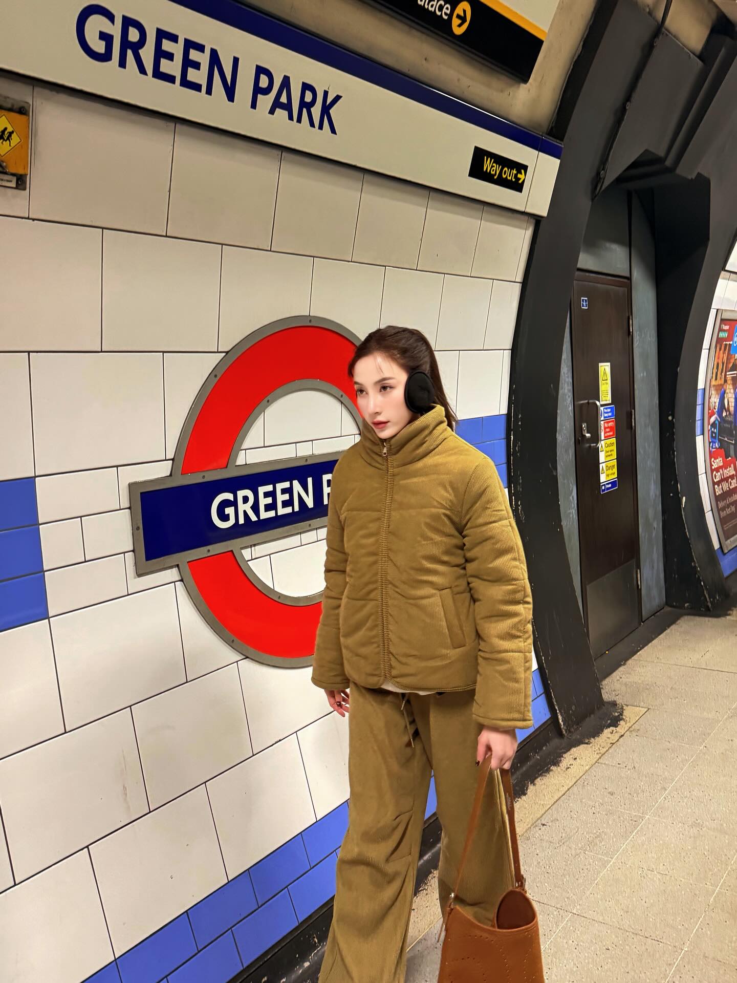 แจมมี่ - ปาณิชดา แสงสุวรรณ