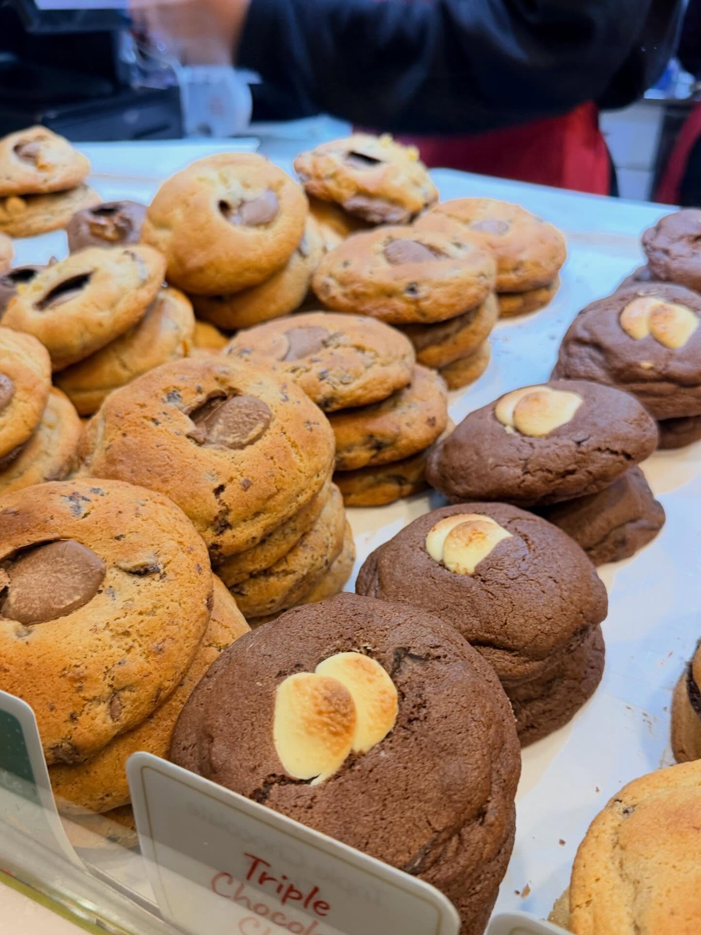 แจมมี่ - ปาณิชดา แสงสุวรรณ