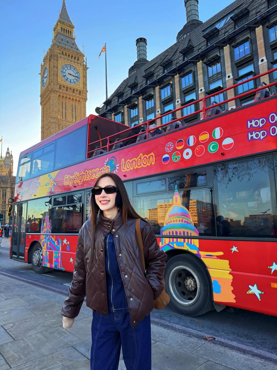 แจมมี่ - ปาณิชดา แสงสุวรรณ