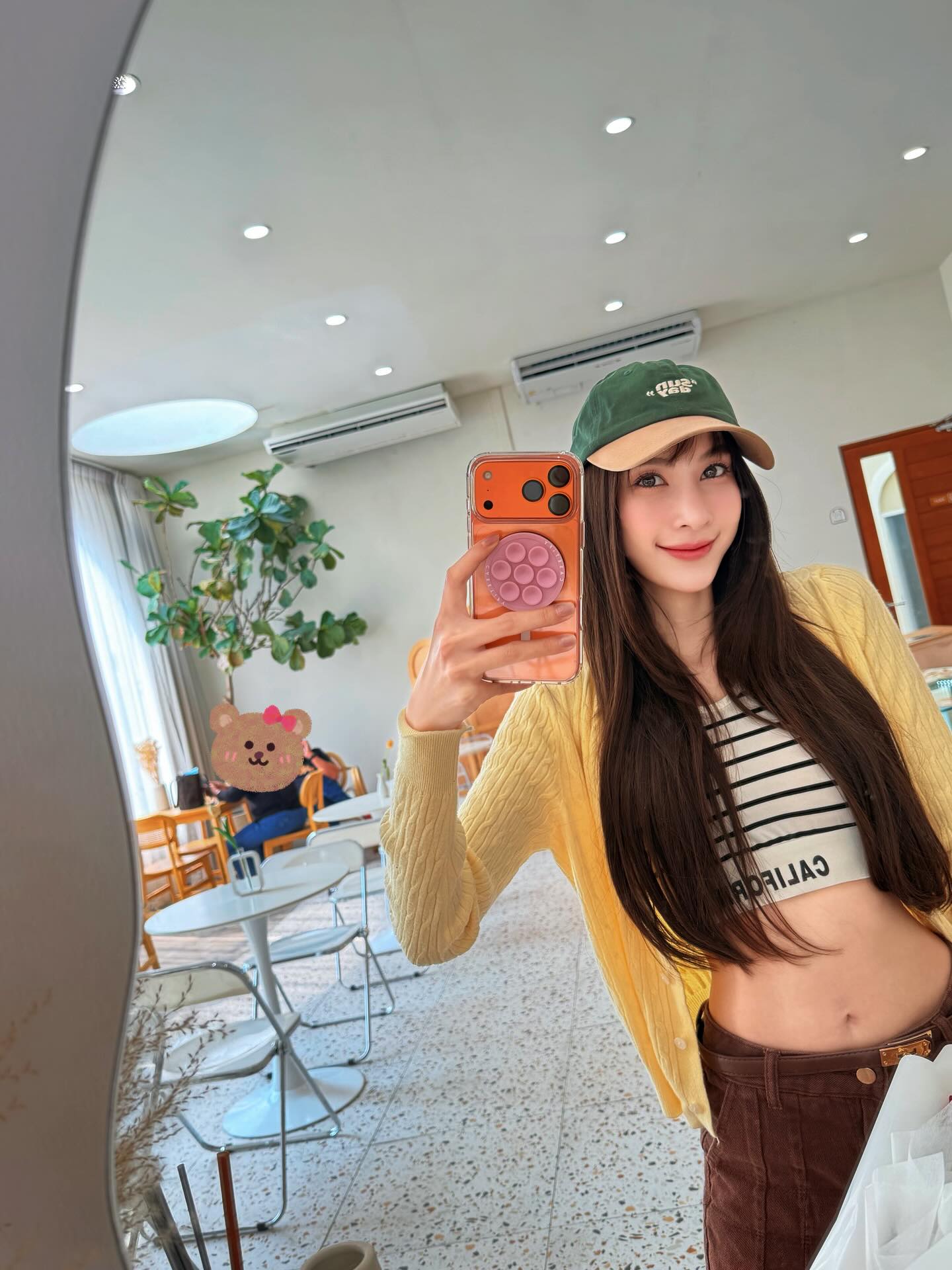 แจมมี่ - ปาณิชดา แสงสุวรรณ