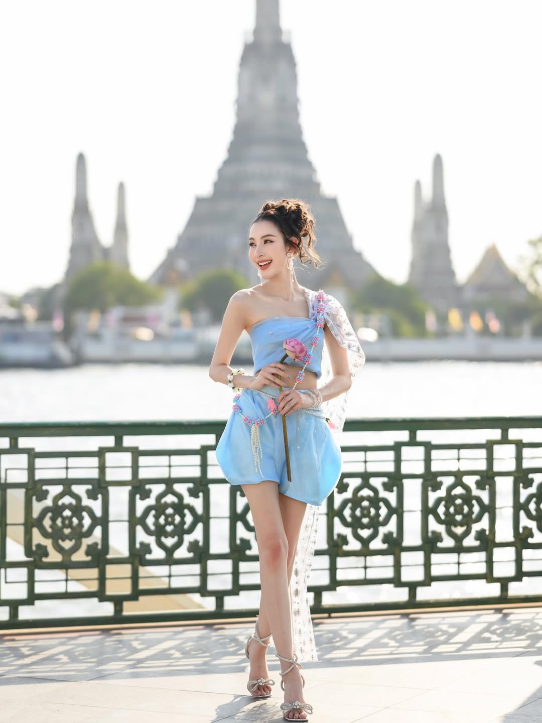 แจมมี่ - ปาณิชดา แสงสุวรรณ