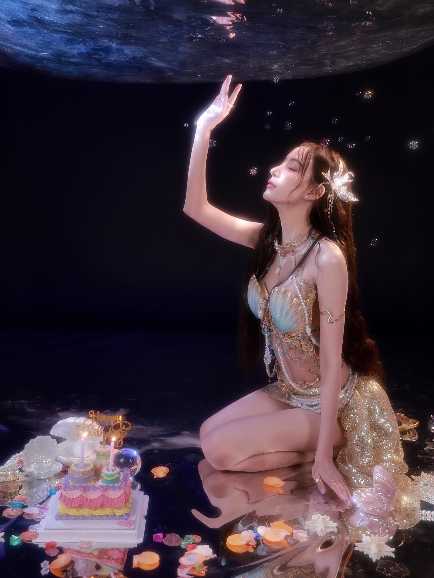 แจมมี่ - ปาณิชดา แสงสุวรรณ