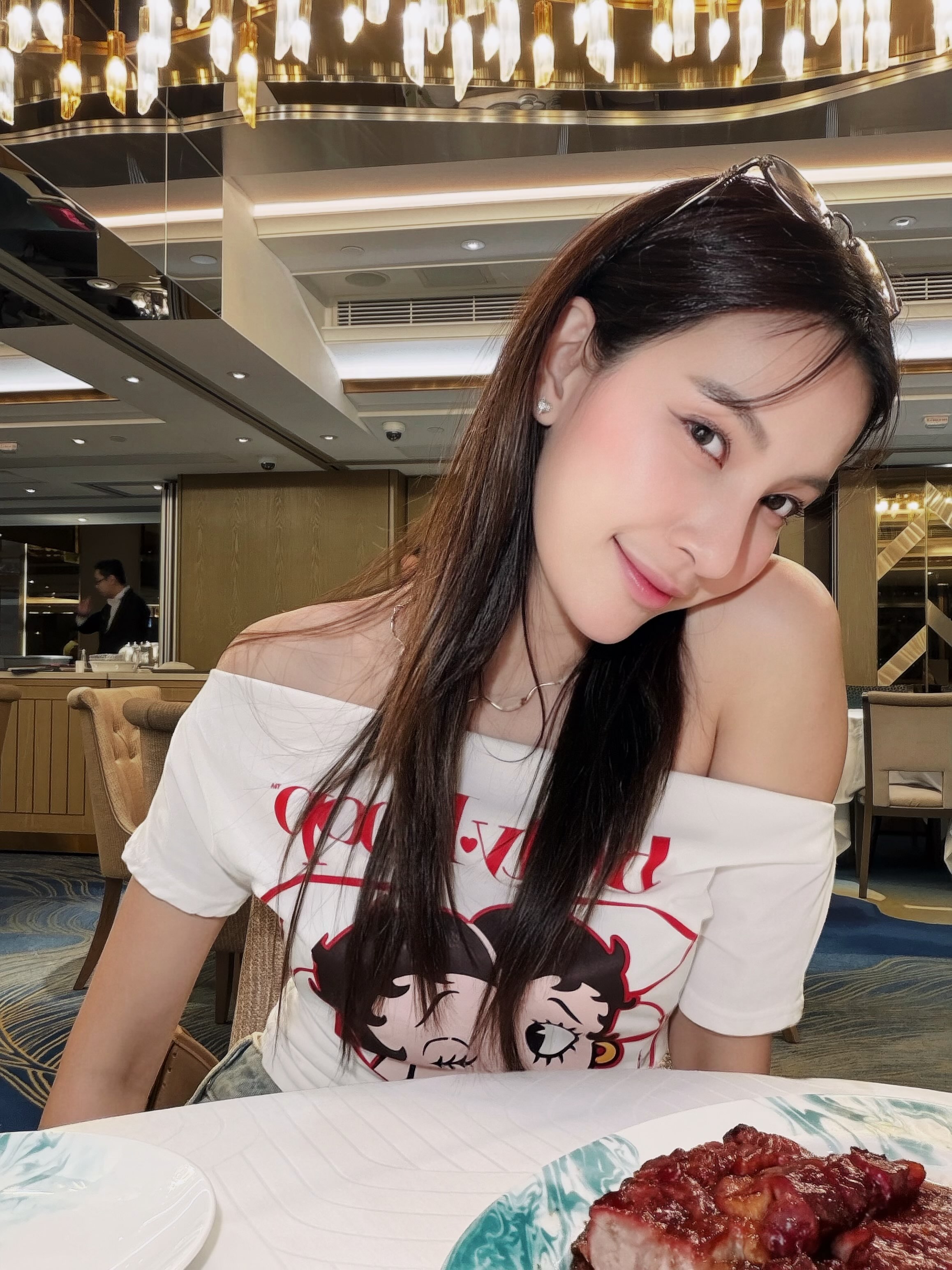 แจมมี่ - ปาณิชดา แสงสุวรรณ