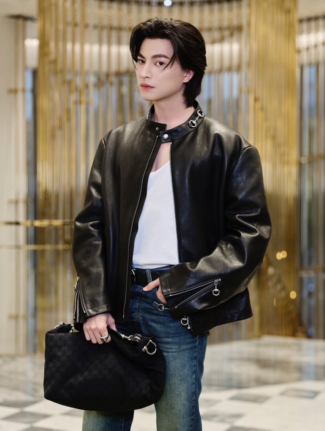 กลัฟ - คณาวุฒิ ไตรพิพัฒนพงษ์