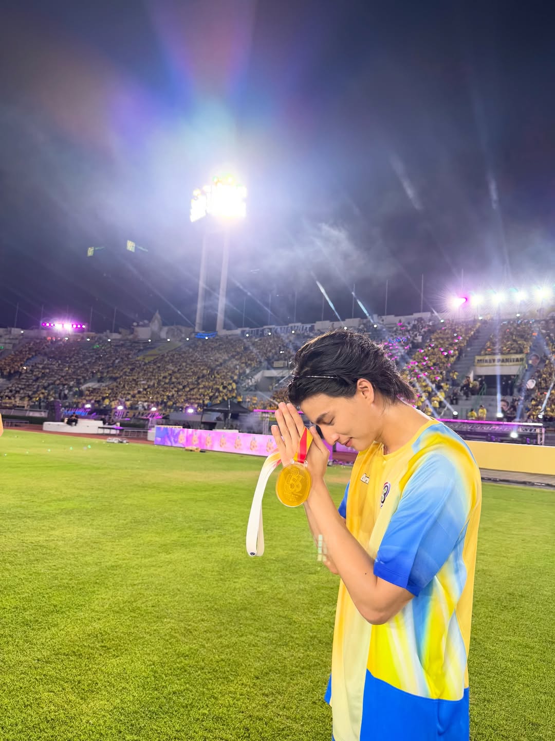 กลัฟ - คณาวุฒิ ไตรพิพัฒนพงษ์