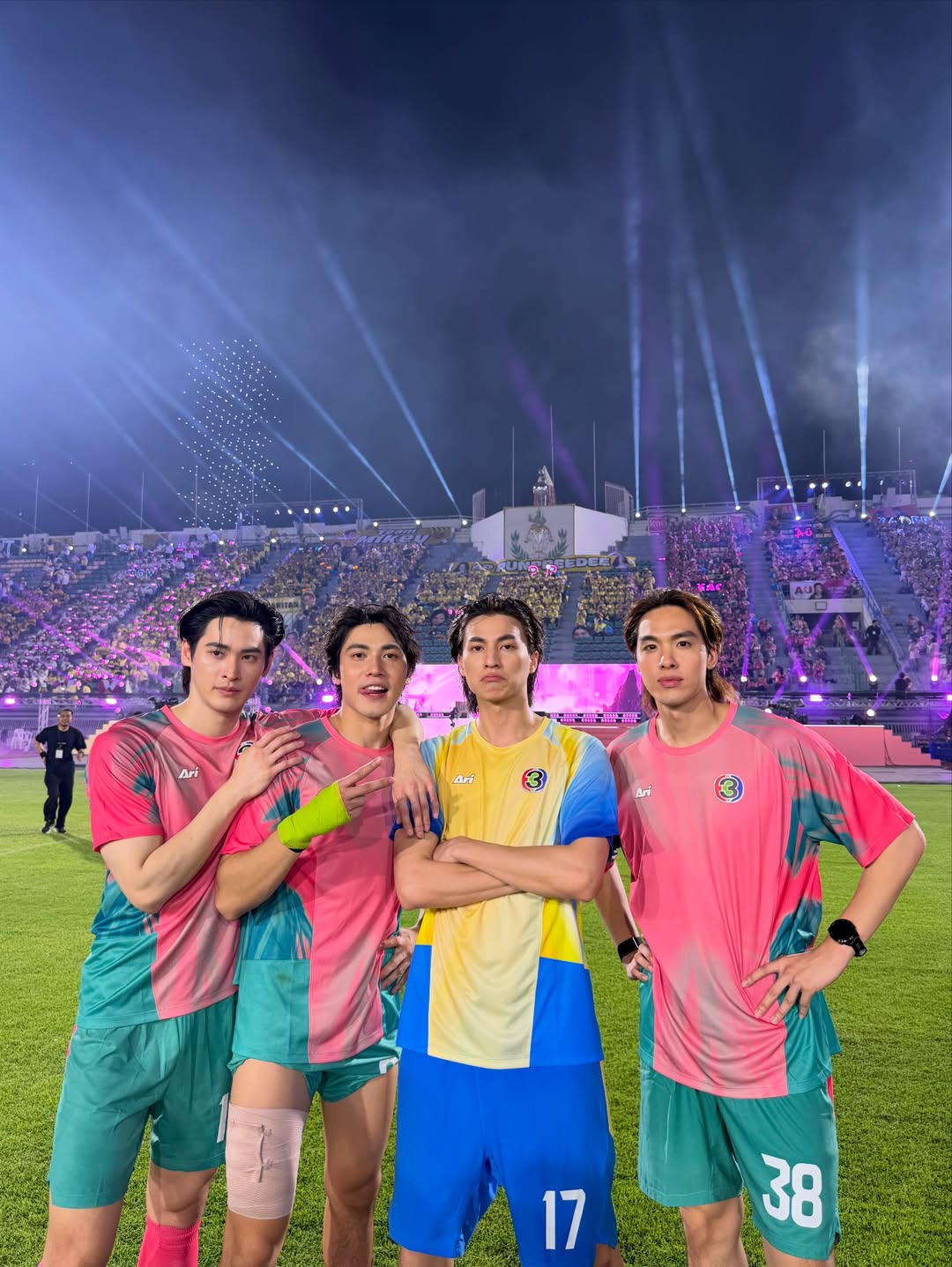 กลัฟ - คณาวุฒิ ไตรพิพัฒนพงษ์