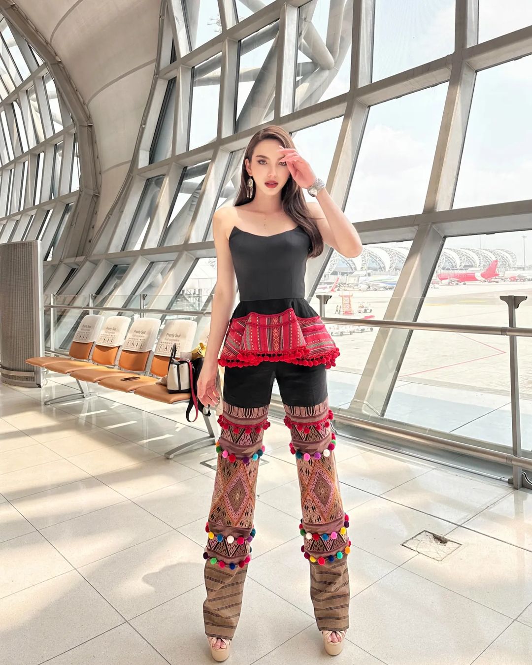 เทีย ทวีพาณิชย์พันธุ์