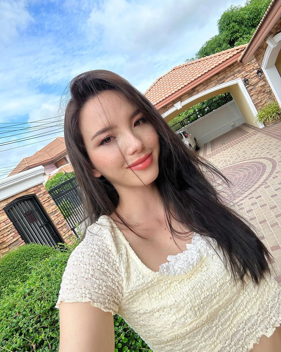 เทีย ทวีพาณิชย์พันธุ์
