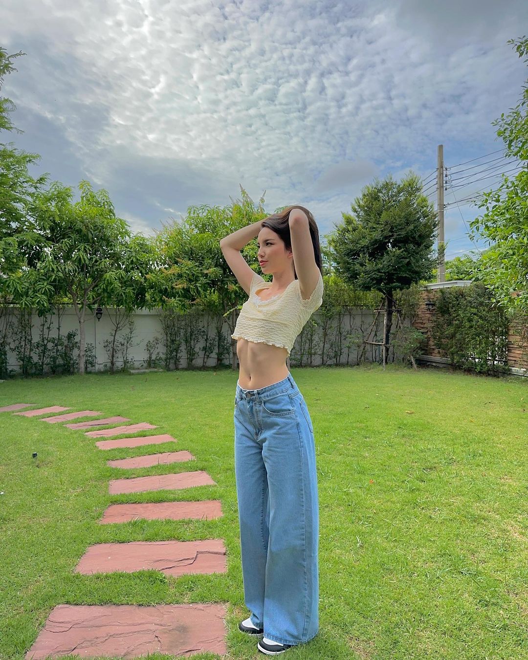 เทีย ทวีพาณิชย์พันธุ์