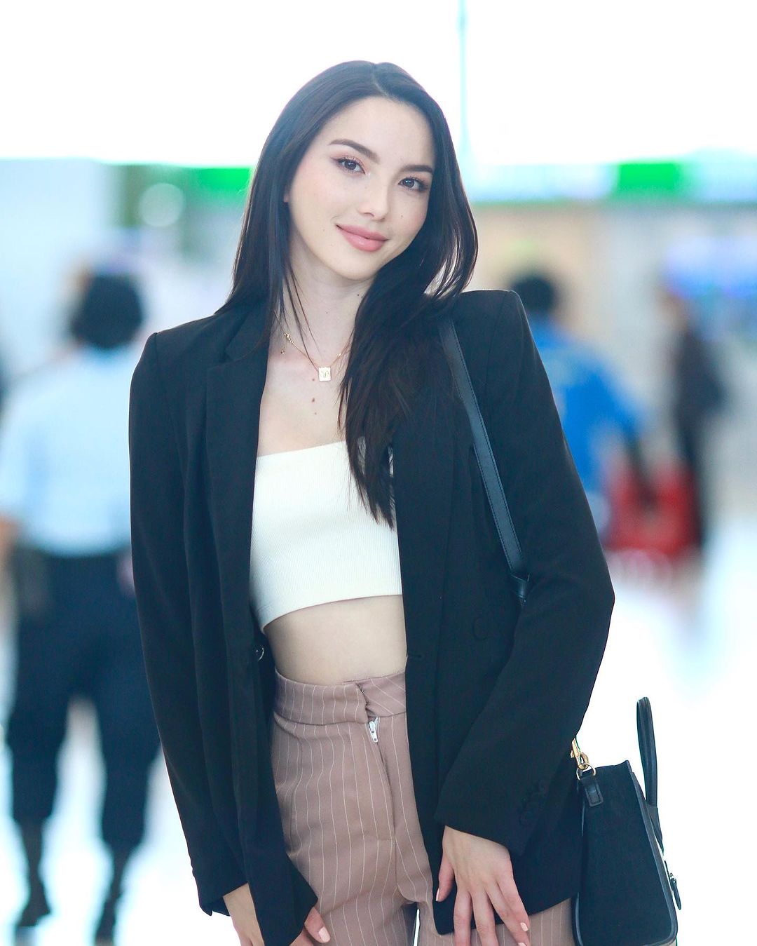 เทีย ทวีพาณิชย์พันธุ์