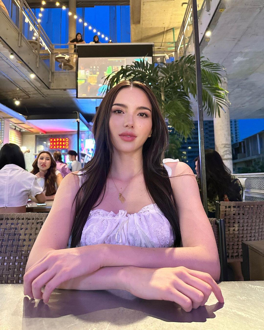เทีย ทวีพาณิชย์พันธุ์
