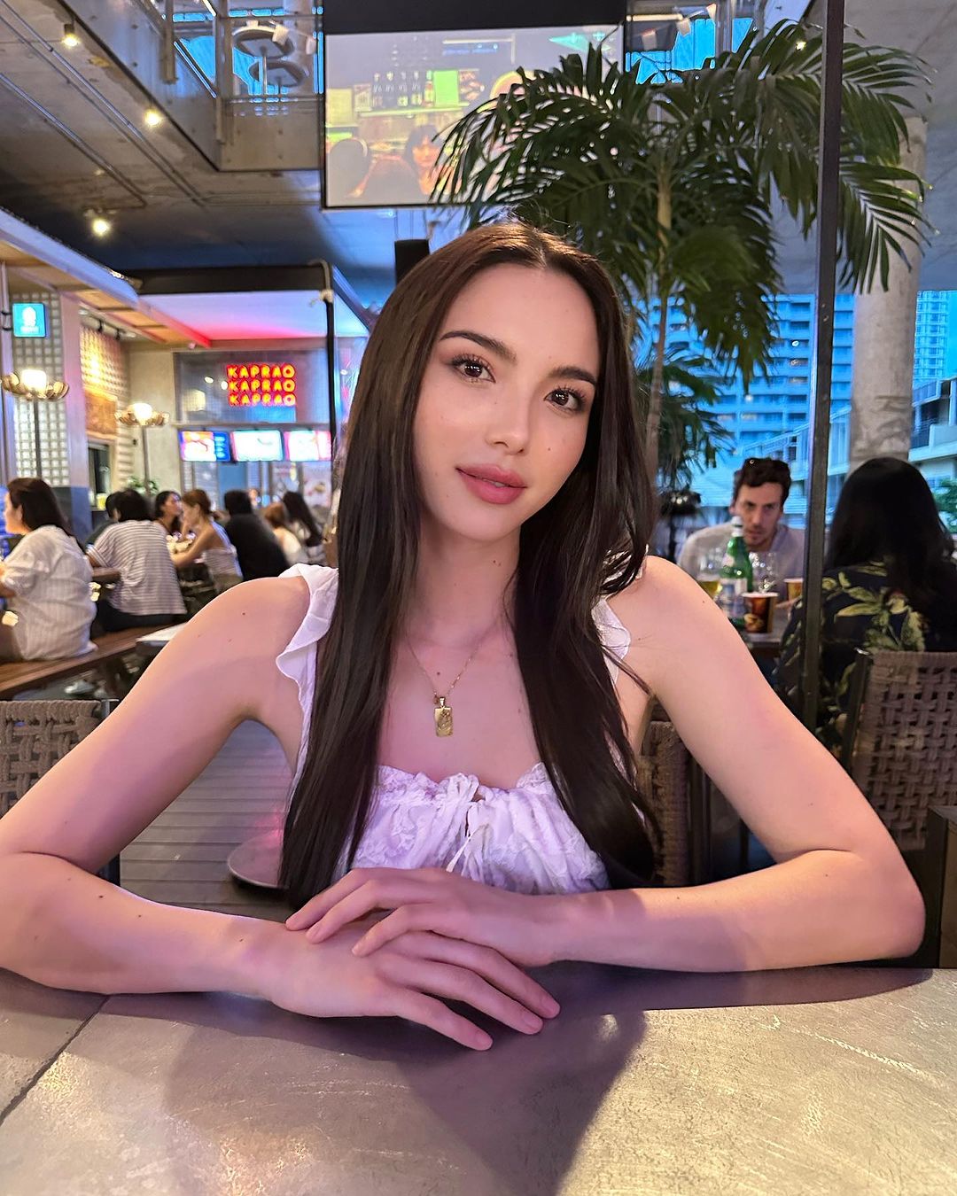 เทีย ทวีพาณิชย์พันธุ์