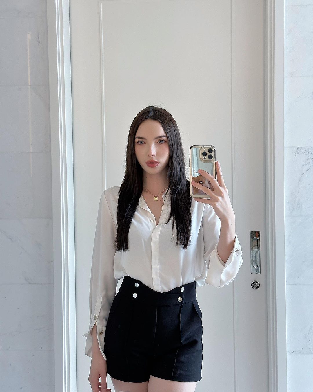เทีย ทวีพาณิชย์พันธุ์